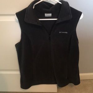 Columbia - sleeveless vest
